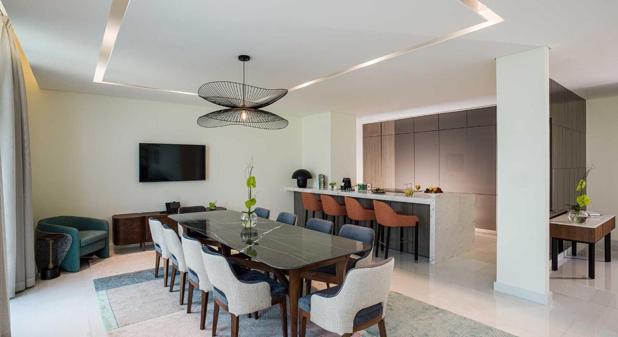 Th8 Palm Dubai Beach Resort, Vignette Collection By Ihg المظهر الخارجي الصورة