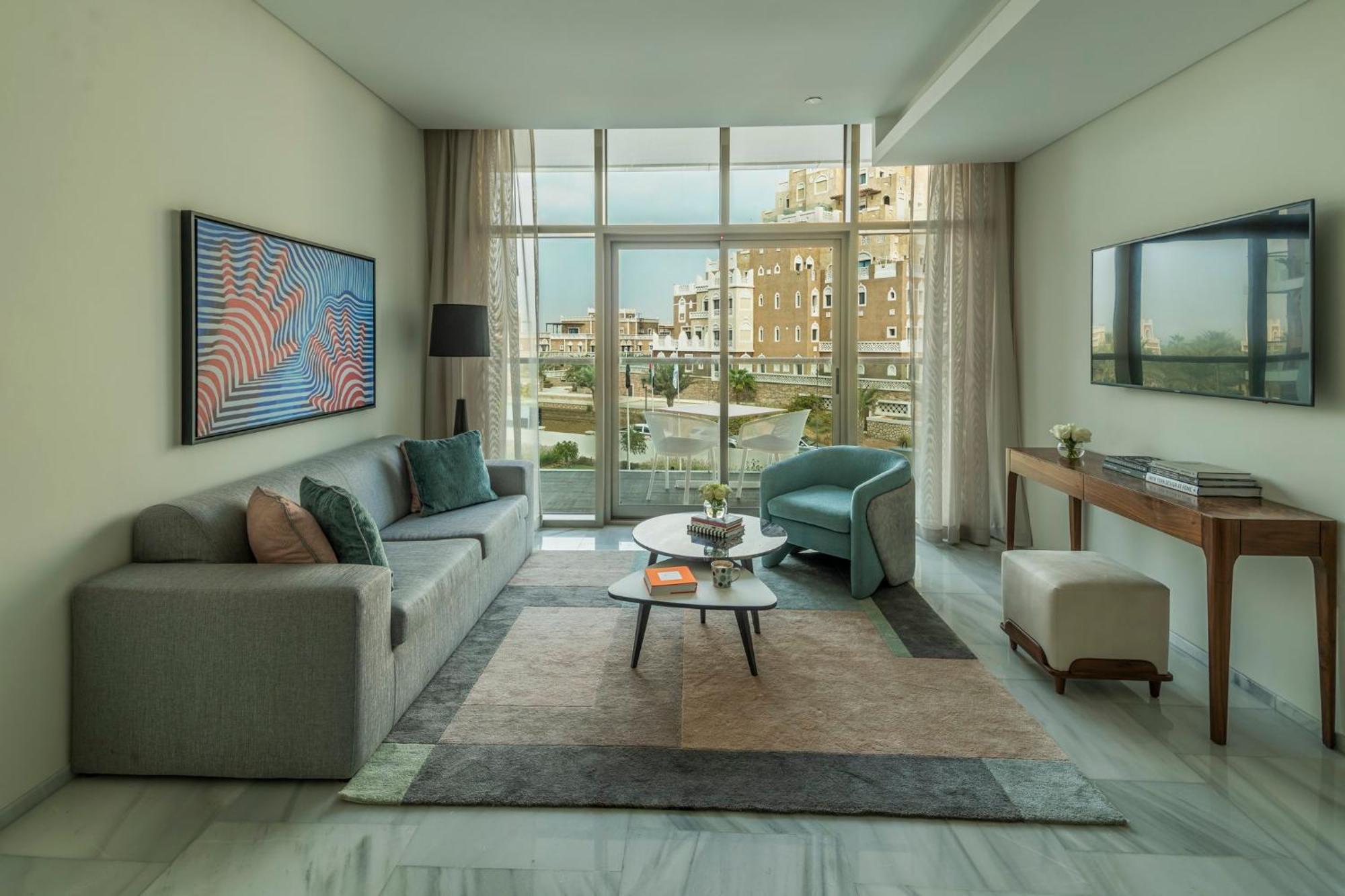 Th8 Palm Dubai Beach Resort, Vignette Collection By Ihg المظهر الخارجي الصورة